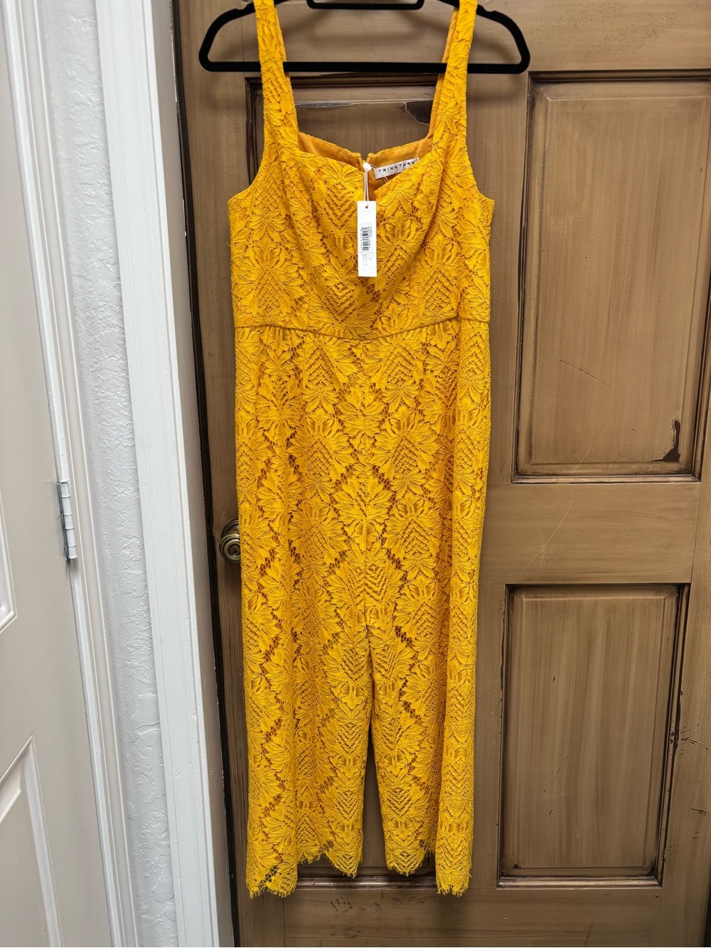 Trina Turk NWT Adventure Cropped Jumpsuit in Mimosa Yellow - Picture 2 of 4